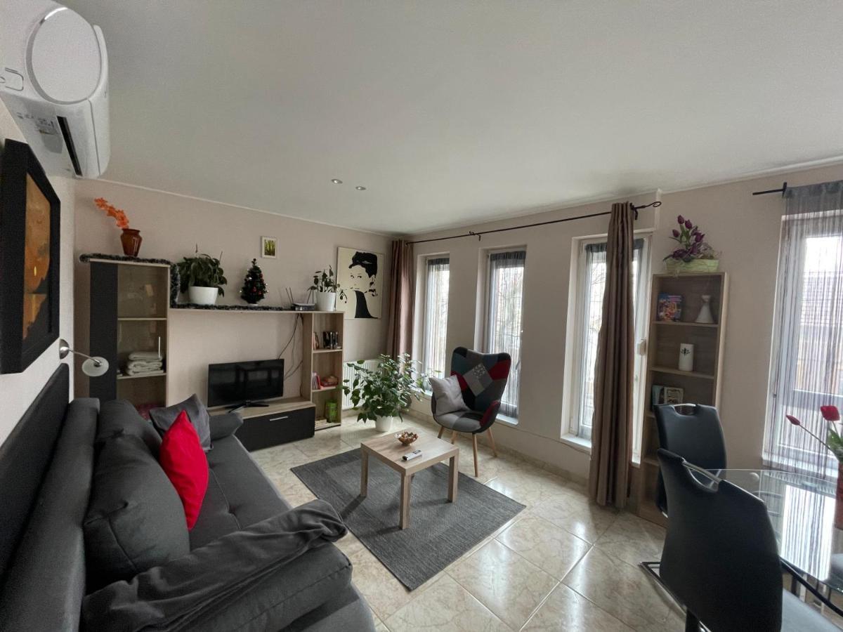 Nyil Apartman Wellnes 데브레첸 외부 사진